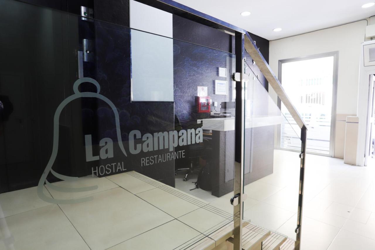 Hostal La Campana La Línea de la Concepción Exterior foto