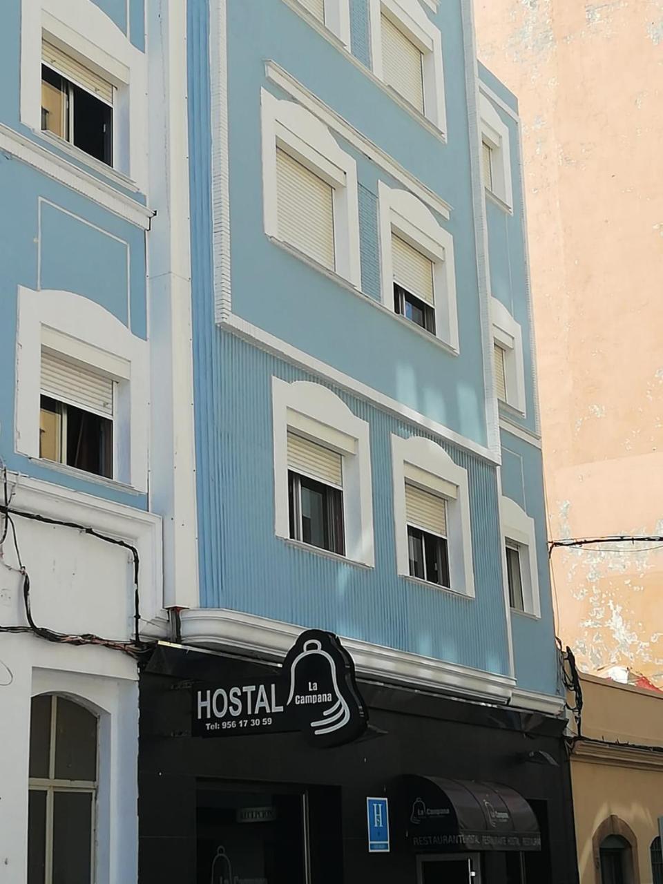 Hostal La Campana La Línea de la Concepción Exterior foto