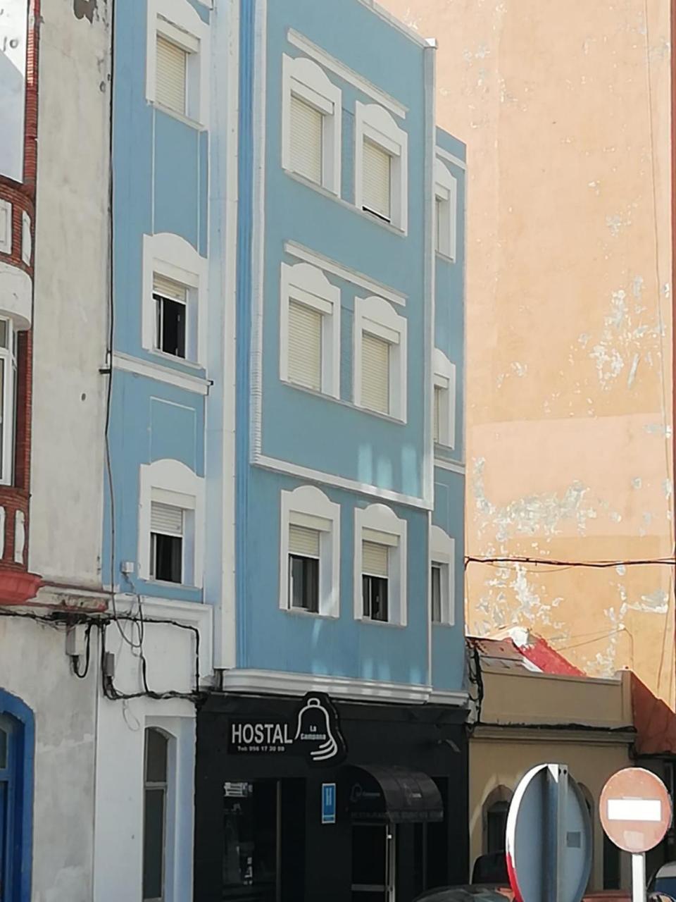 Hostal La Campana La Línea de la Concepción Exterior foto