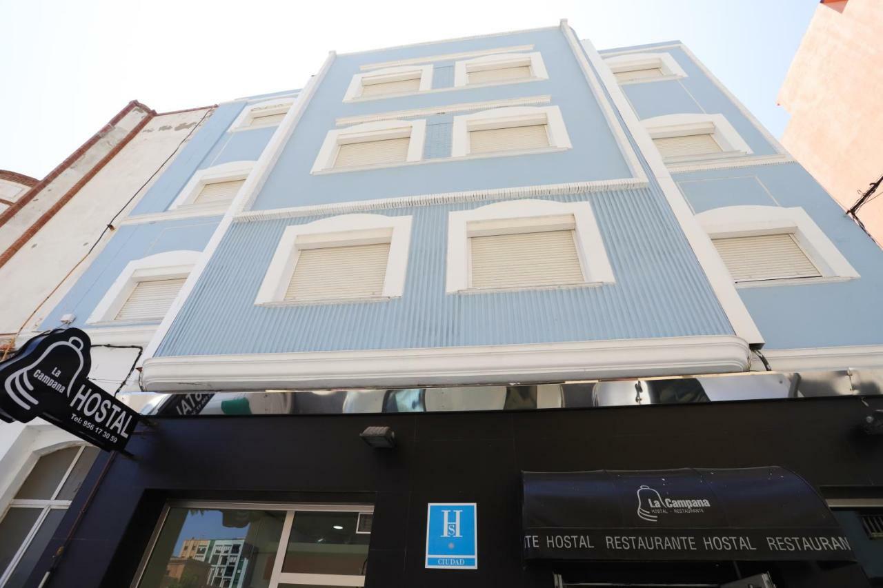 Hostal La Campana La Línea de la Concepción Exterior foto