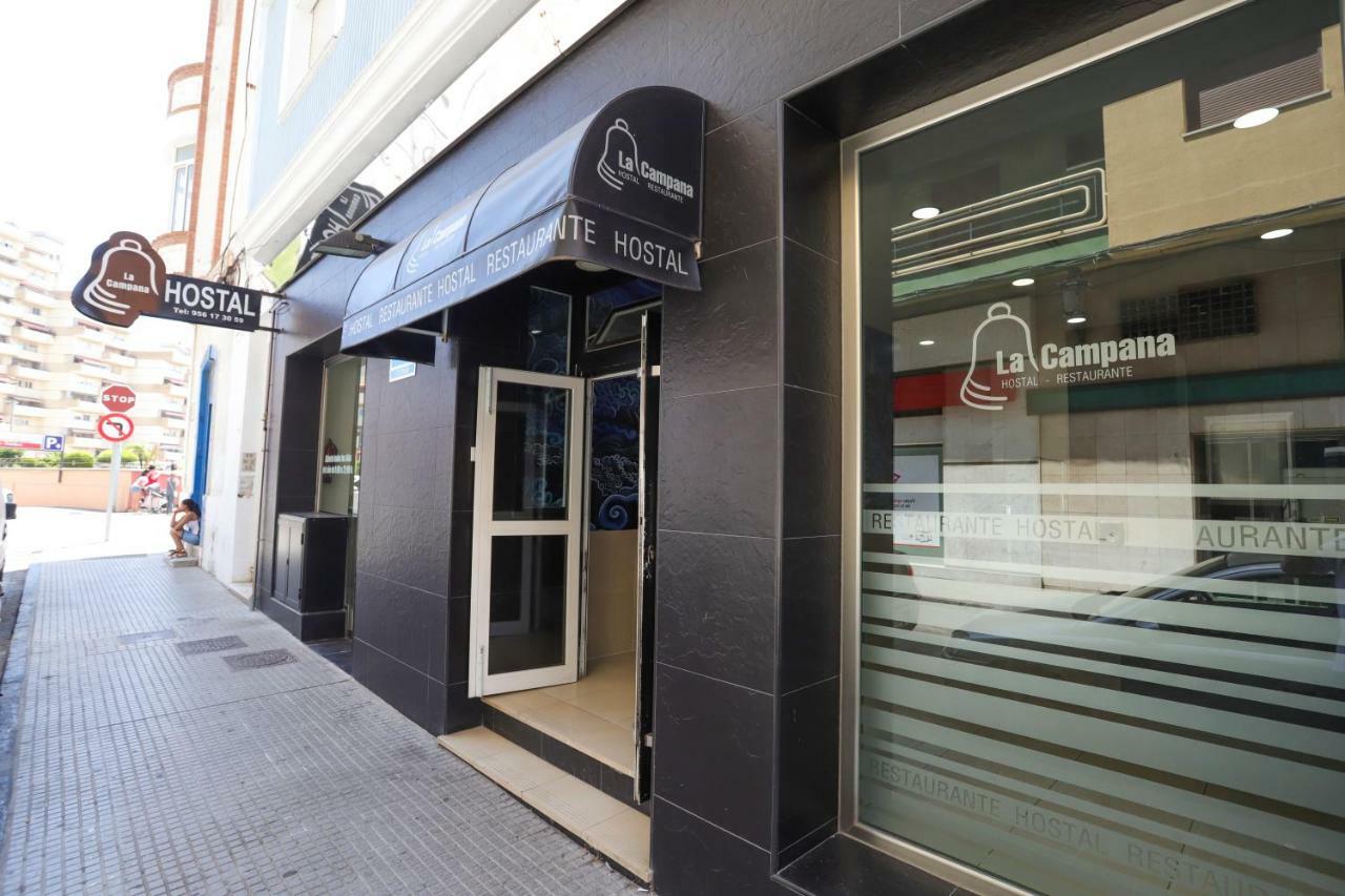Hostal La Campana La Línea de la Concepción Exterior foto